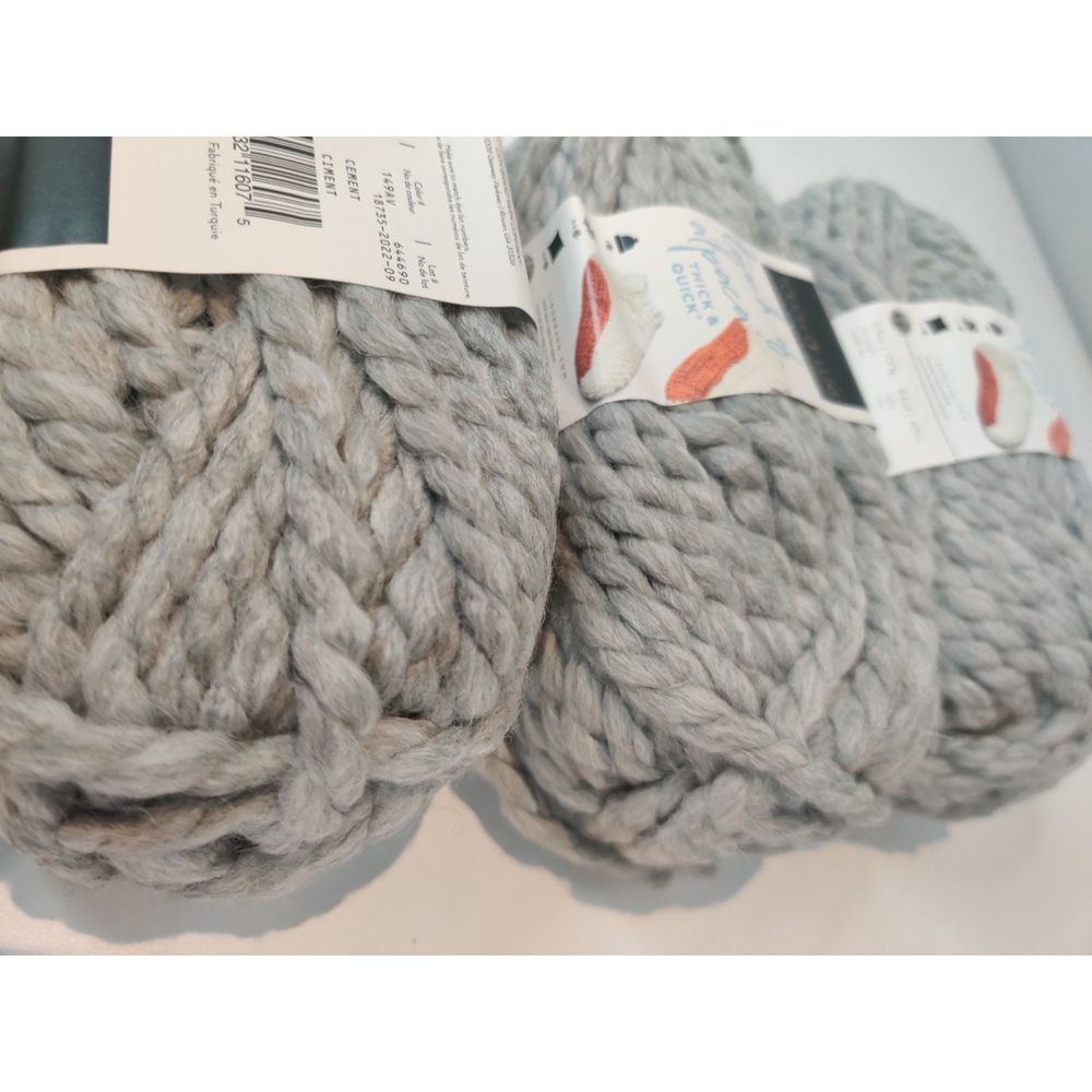 Touch Of Alpaca Thick & Quick Lion Brand Yarn Jumbo 7 Cement 3 pack Lot - Picture 4 of 11